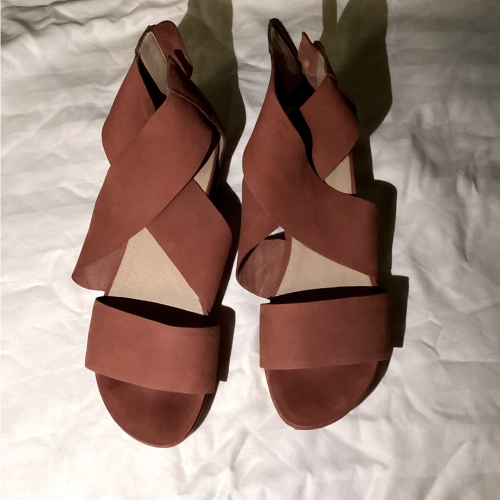 Eileen Fisher wedge